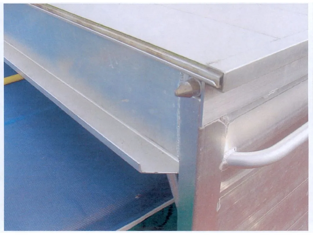 Fahrbare Abdeckung Für Stabhochsprungkissen 2 Fahrbare Abdeckung Für Stabhochsprungkissen – Bild 2