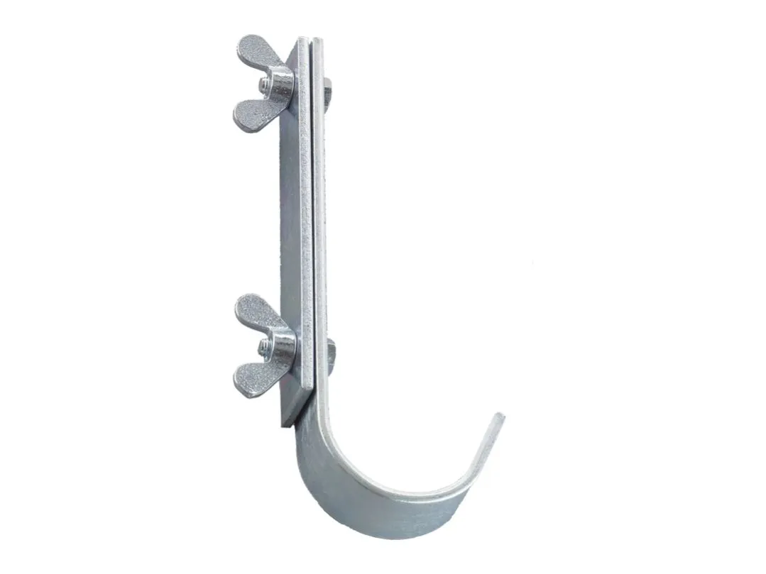 Tennisplatz-Schleppnetzhalter 1 Tennisplatz-Schleppnetzhalter